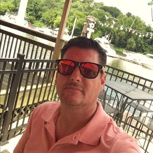 Meet your Posher, Jerry